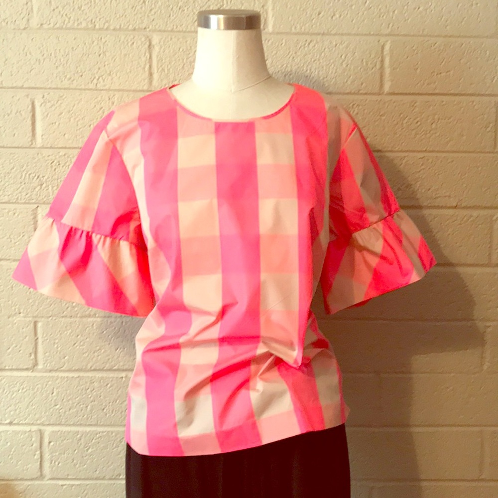 J crew Beautiful shocking pink ruffle sleeve top